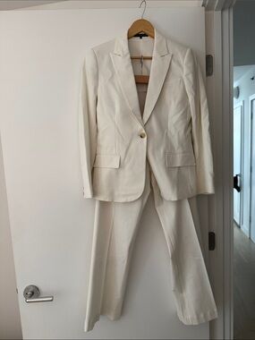 Theory Tailored Cream Women's Blazer and Trouser Suit